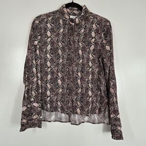 Equipment Femme Women’s XS Snakeskin Long Sleeve Top Blouse Beige Asymmetric Hem